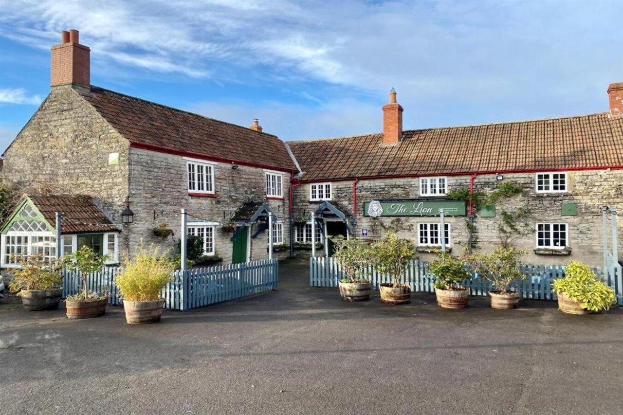 Отель The Lion At West Pennard Экстерьер фото The Old Inn, Great Bowden