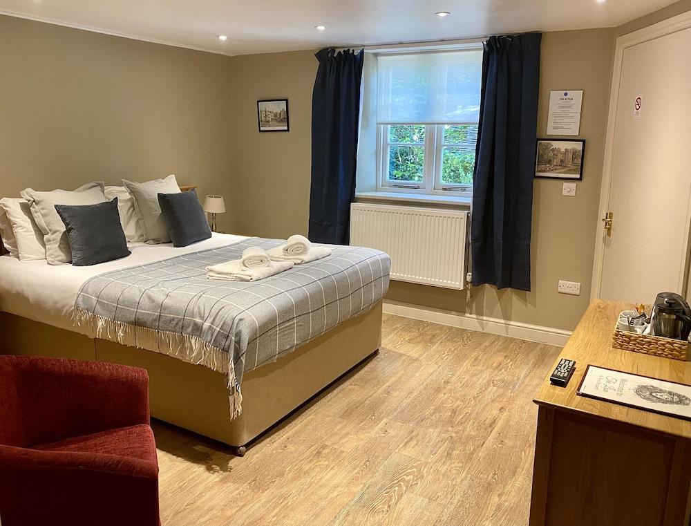 Отель The Lion At West Pennard Экстерьер фото A room at the Old Mill